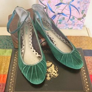 Green Suede Ballet Flats ankle Strap Seychelles 9